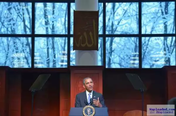 Photos: Barack Obama Finally Visits US Mosque For The First Time